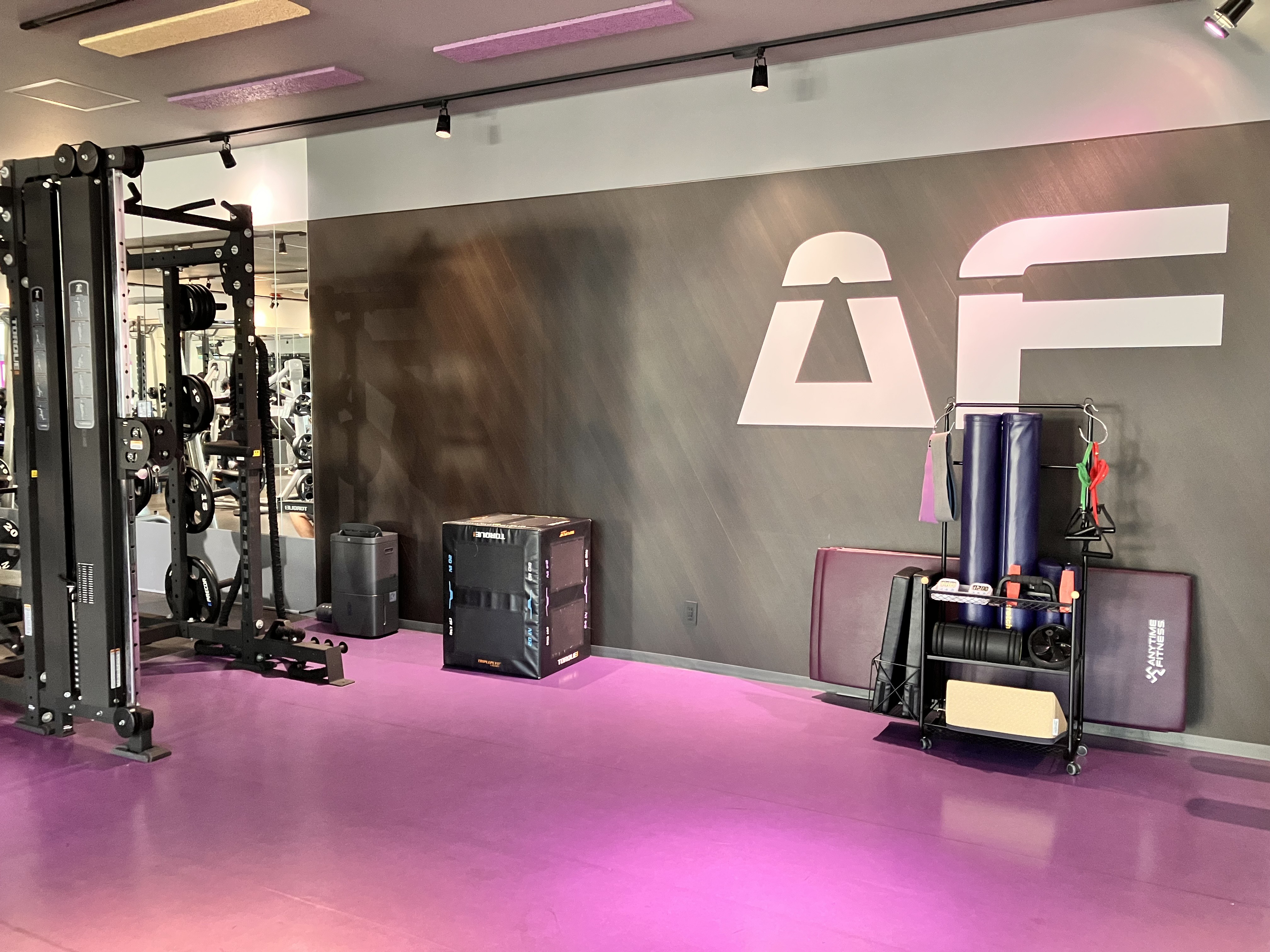 eAzzHyiDeie8WHfV7MpxcC7TgCb4KQ