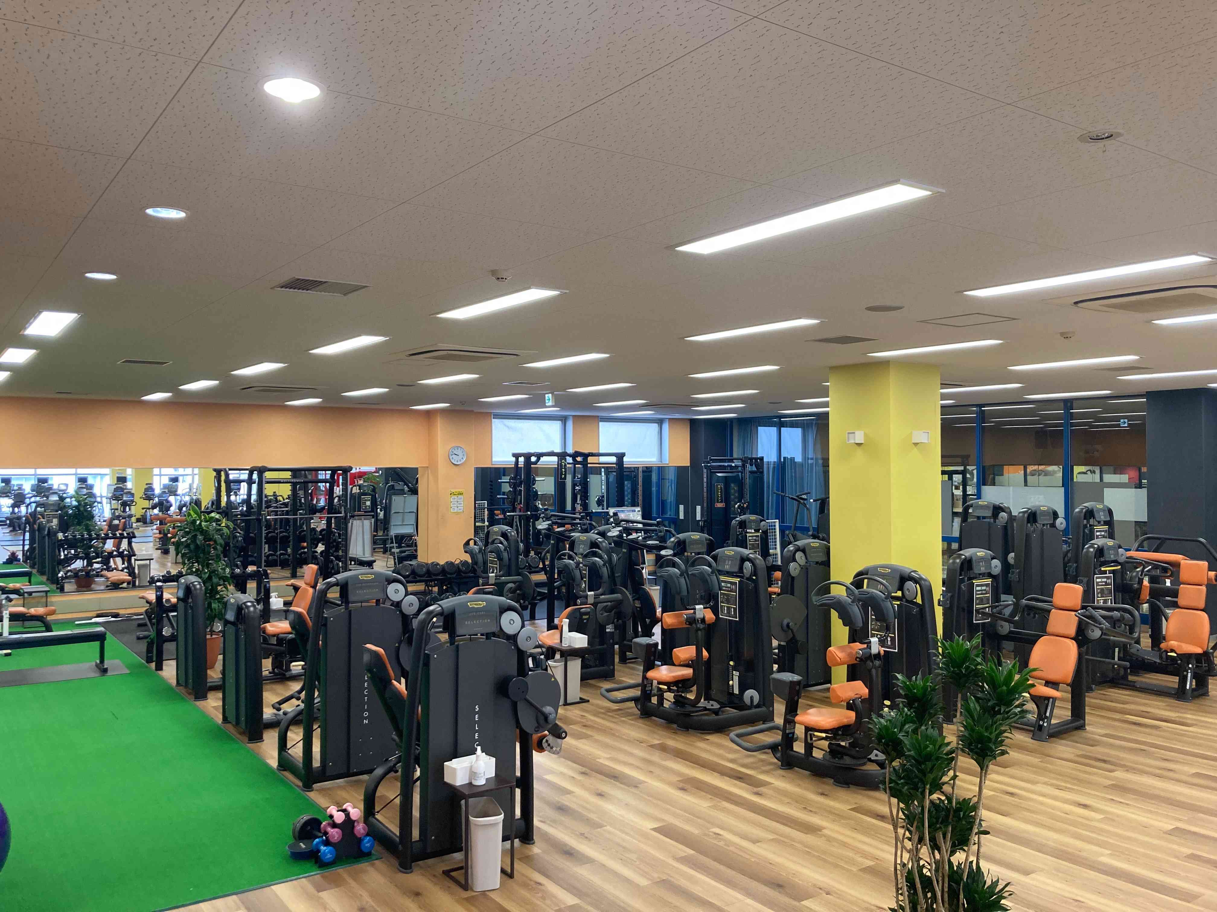スポーツクラブNAS新潟 / 新潟県新潟市中央区 / 関屋駅 | GYYM (都度